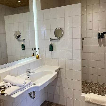 Apartmenthaus Eurenerstrasse 179 Апартаменты Трир