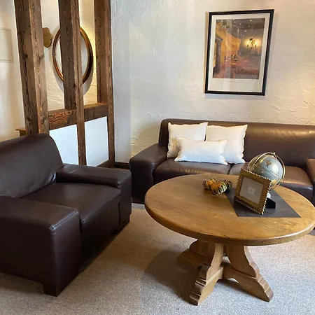 Apartmenthaus Eurenerstrasse 179 Apartman