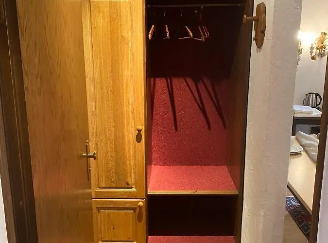 Apartmenthaus Eurenerstrasse 179 Lägenhet