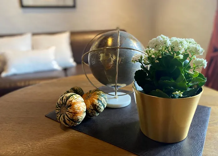 Apartmenthaus Eurenerstrasse 179 *